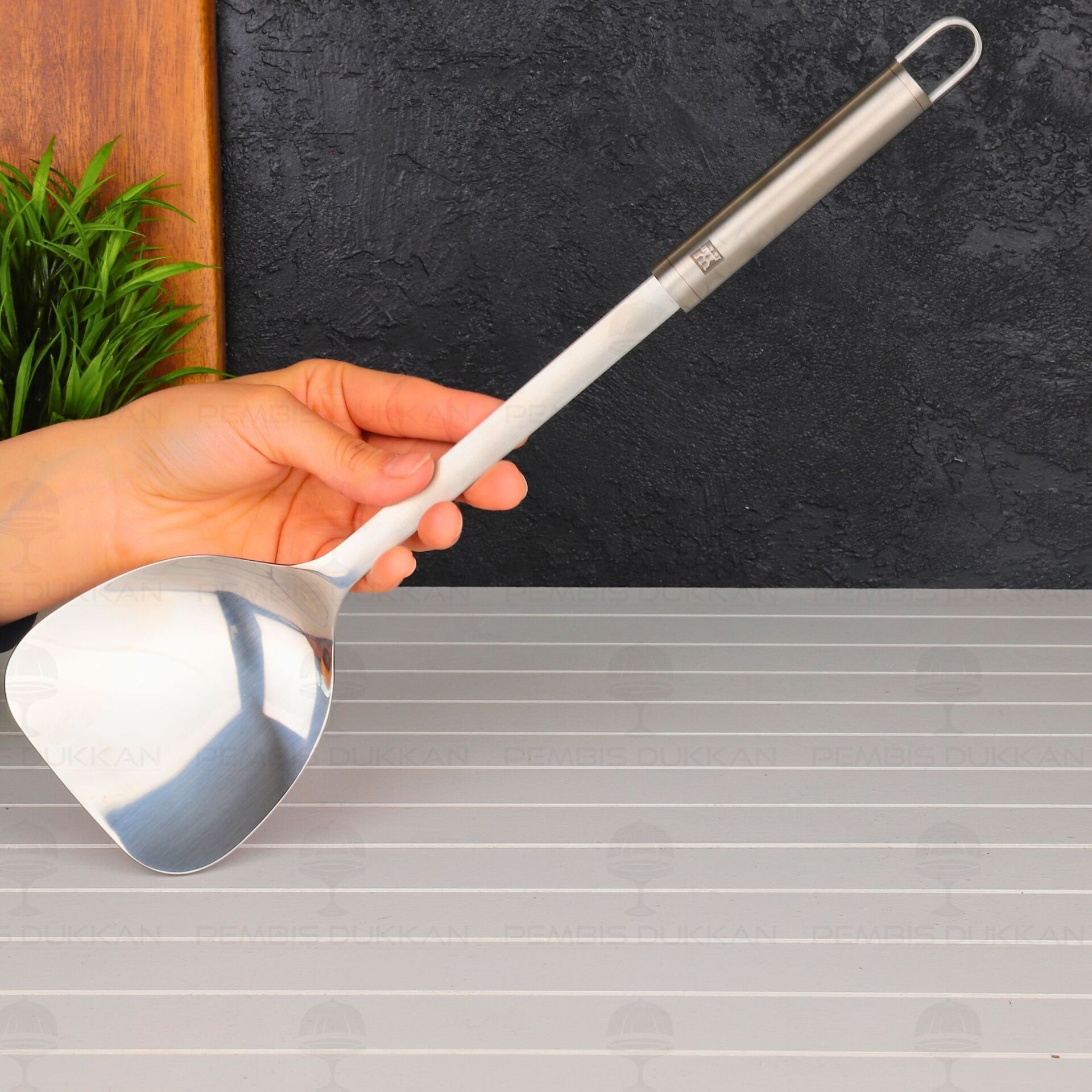 Zwilling Pro Wok Spatula Metalik Gri 18/10 Paslanmaz Çelik 37 cm