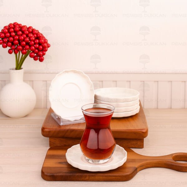 6 Adet İstiridye Porselen Çay Tabağı