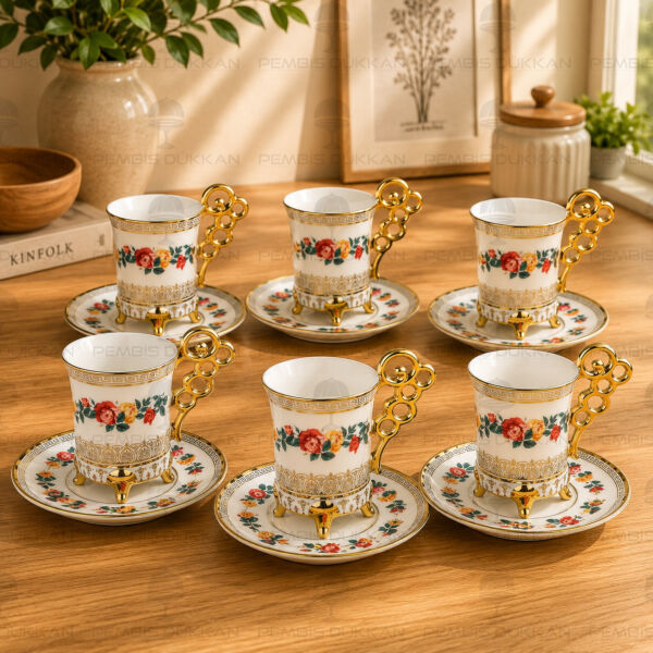 6 Kişilik Ayaklı Lucia Fincan Takımı