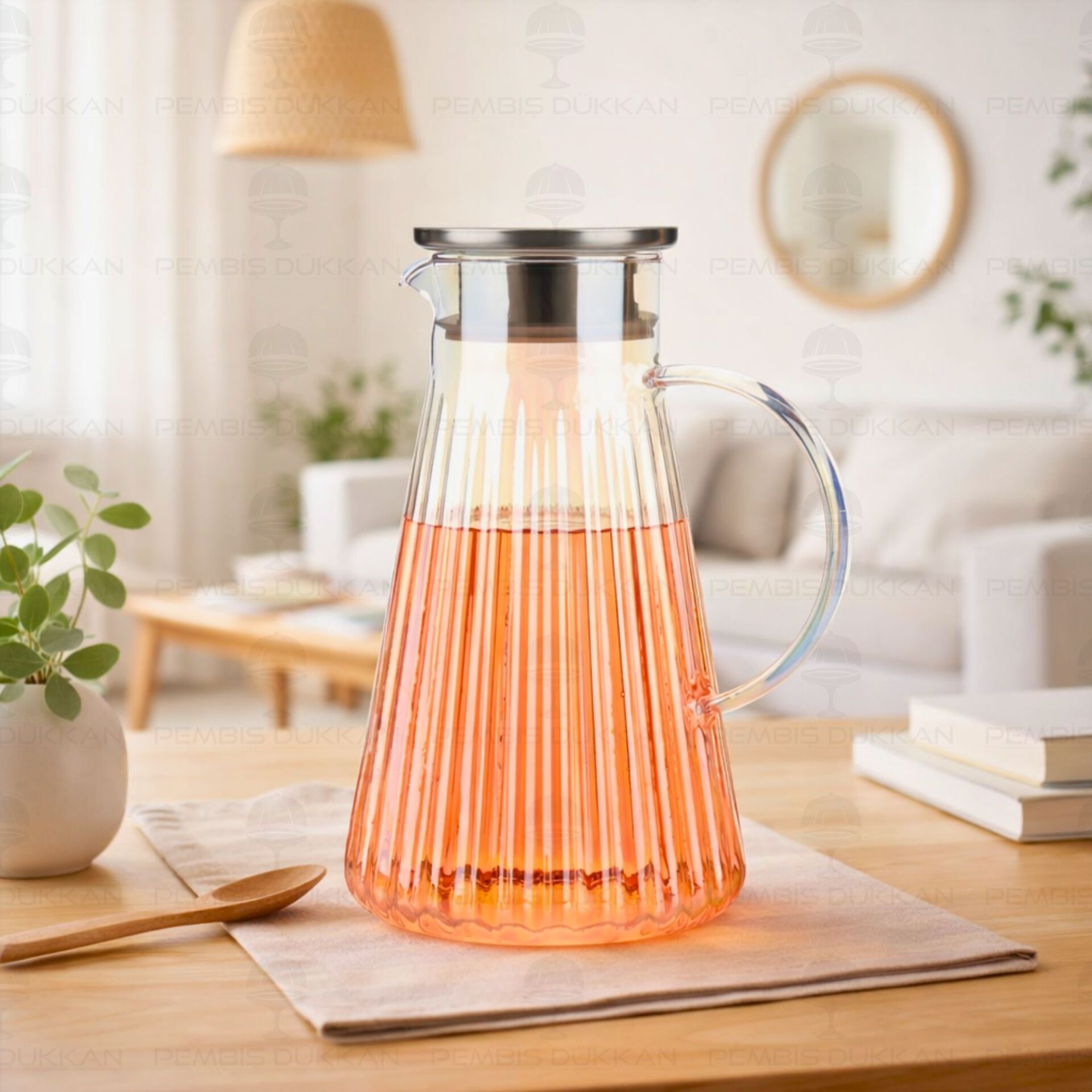 1800ml Piramis Çizgili, Metal Kapaklı Lüsterli Borosilikat Cam Sürahi (1j22)
