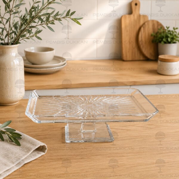 Madlen Crystallin Kare Cam Ayaklı Sunumluk