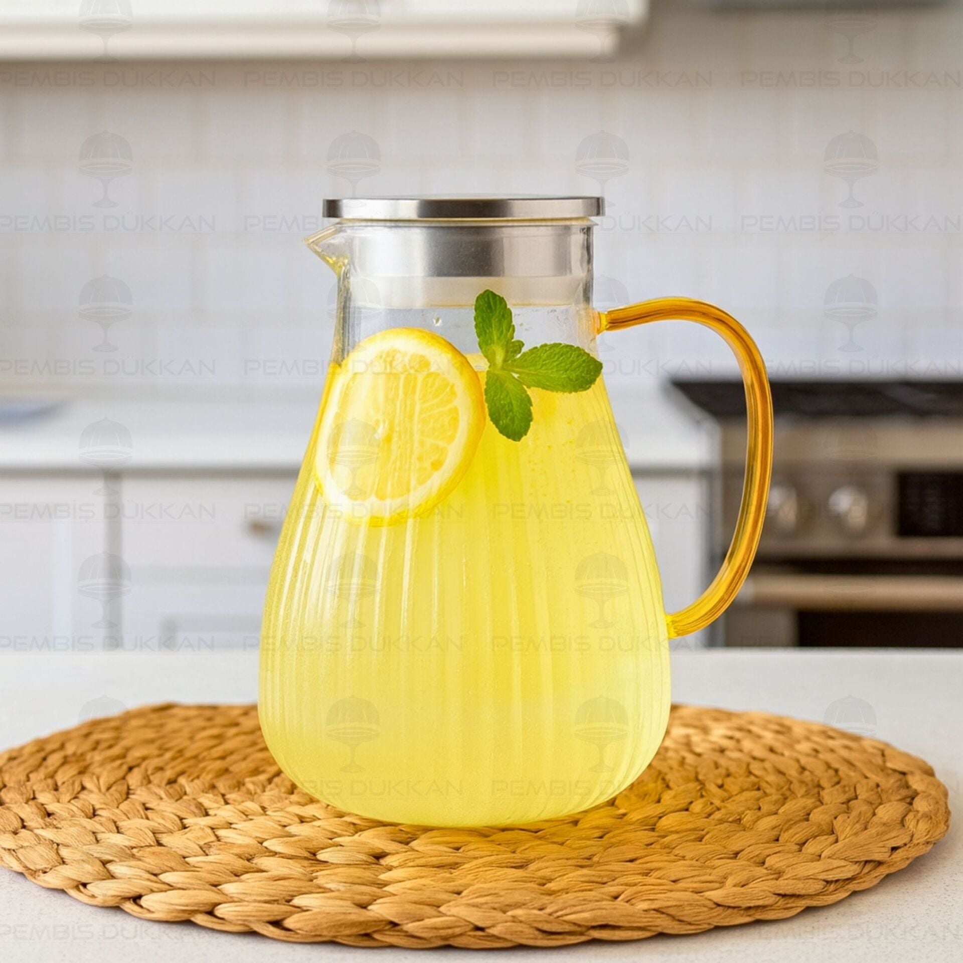 1300ml Çizgili Uzun, Metal Kapaklı Borosilikat Cam Sürahi (No 3)